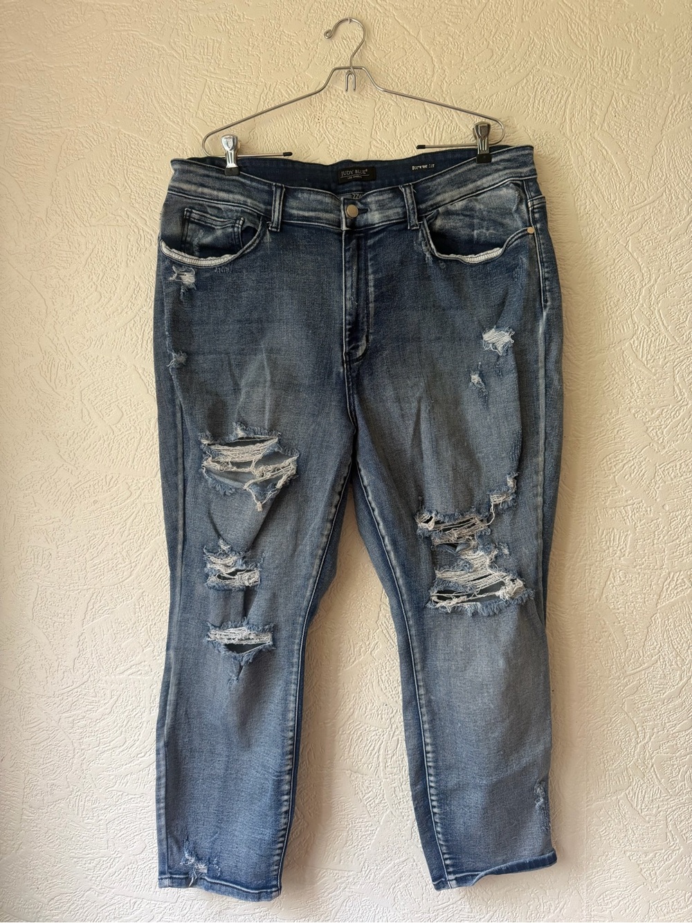 Judy blue boyfriend fit light wash jeans size 22w